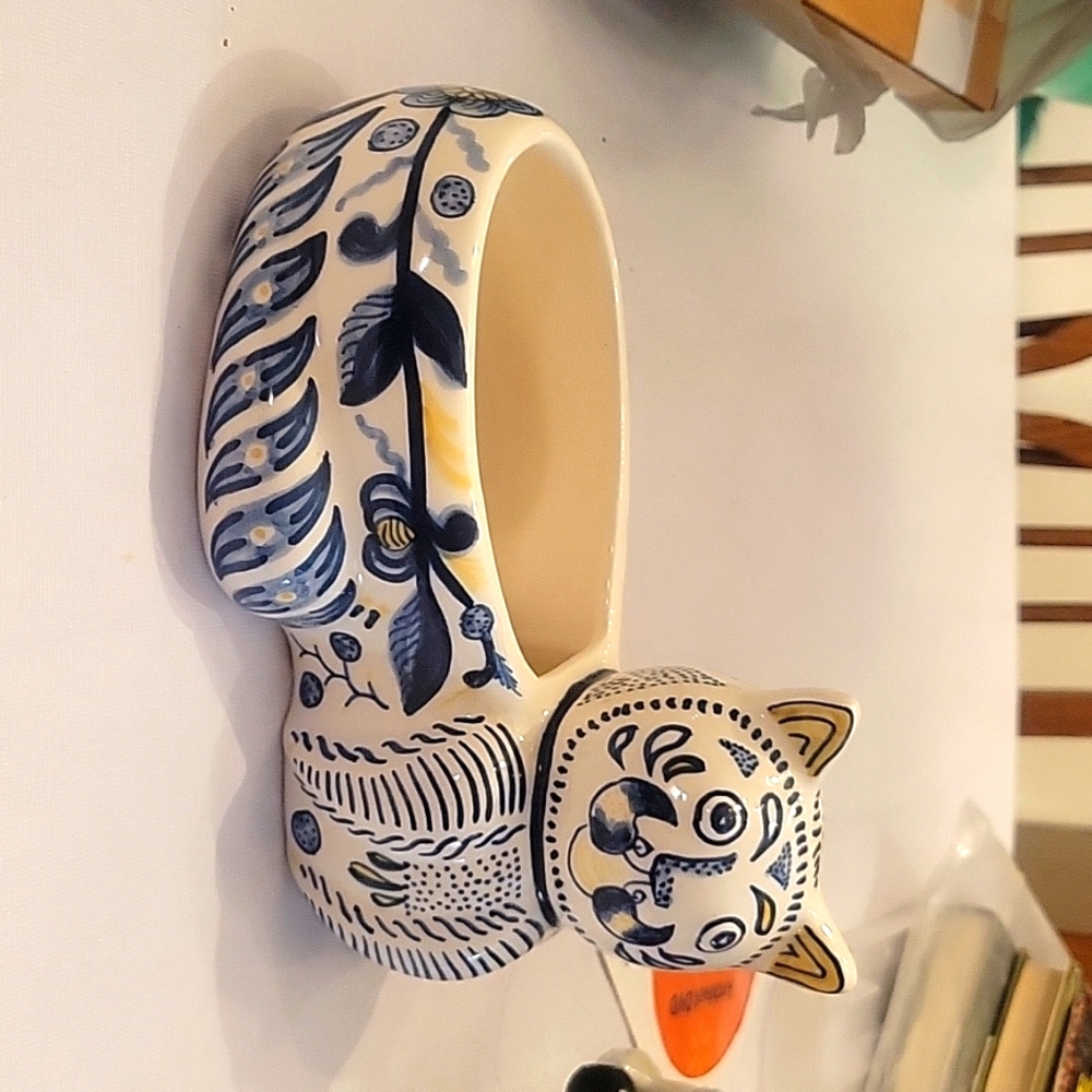 Vintage HandMade signed Nazari Portugal Double sided Pottery. Smiling Cat